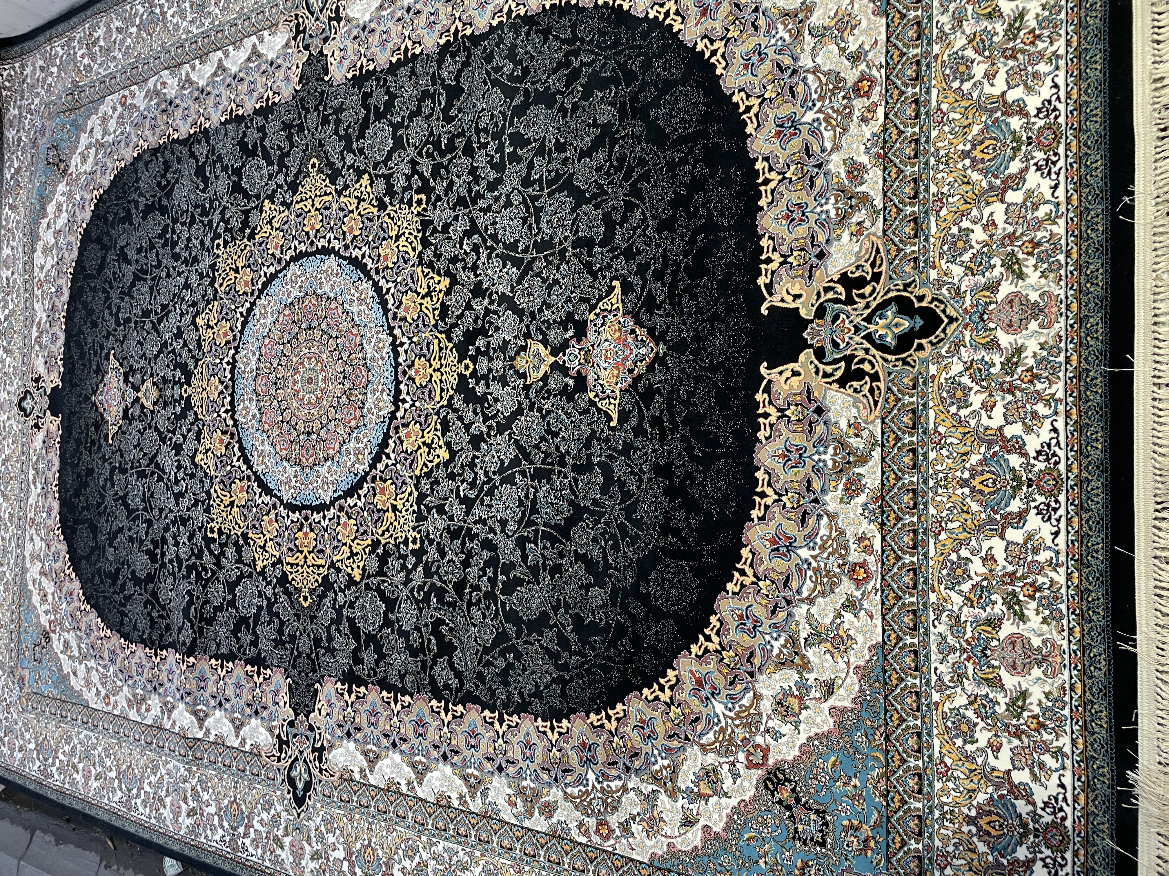 یک تخته ۱۲ متری ماشینی ۷۰۰شانه تراکم ۲۵۵۰سرمه ای نو