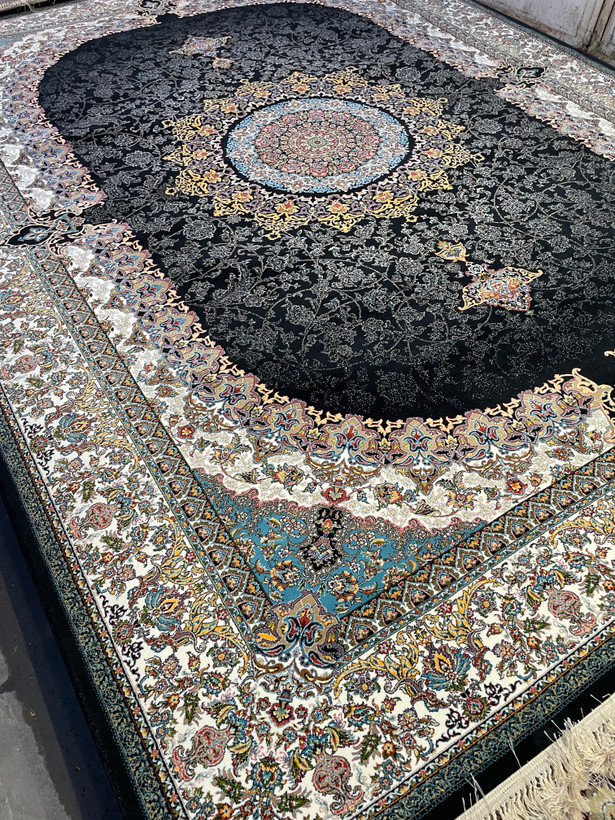یک تخته ۱۲ متری ماشینی ۷۰۰شانه تراکم ۲۵۵۰سرمه ای نو