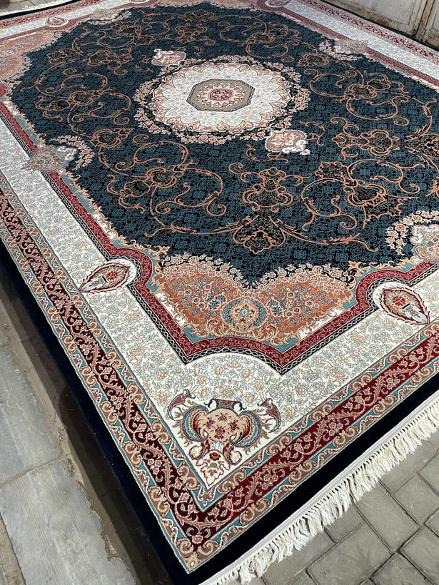یک جفت ۱۲ متری ۷۰۰شانه سرمه ای در حد نو
