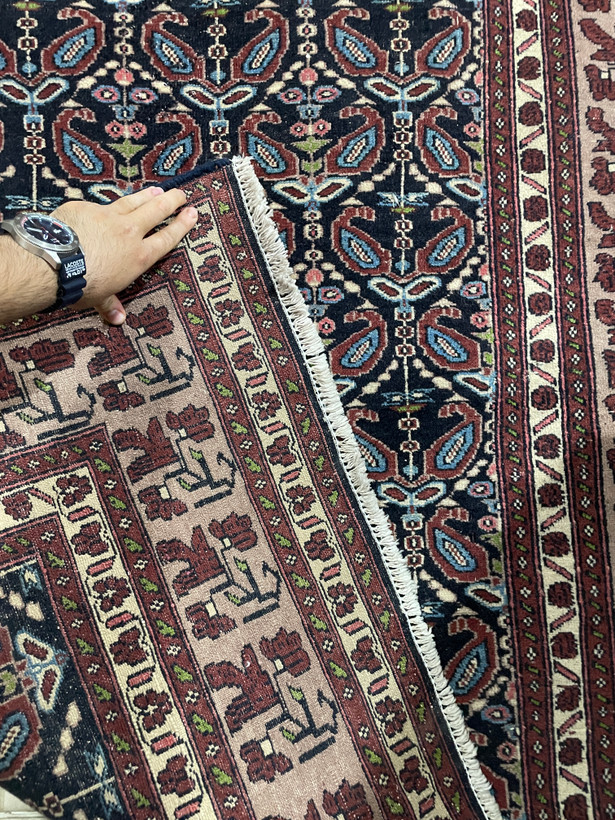 قالیچه دستبافت سرمه ای سالم