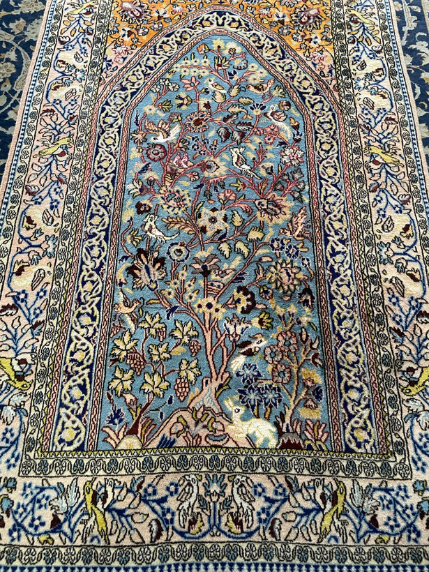 ذرع و نیم دستبافت اصفهان ابریشم دار سالم و خوابدار