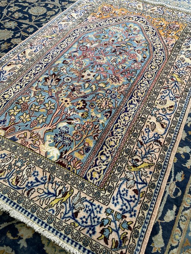 ذرع و نیم دستبافت اصفهان ابریشم دار سالم و خوابدار