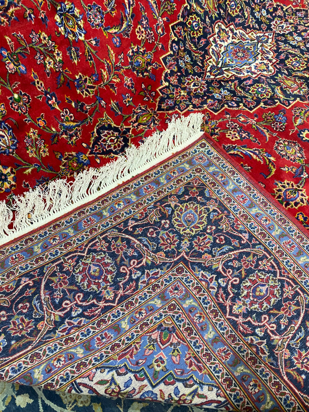 فرش دستبافت ۱۲ متری لاکی کاشان
