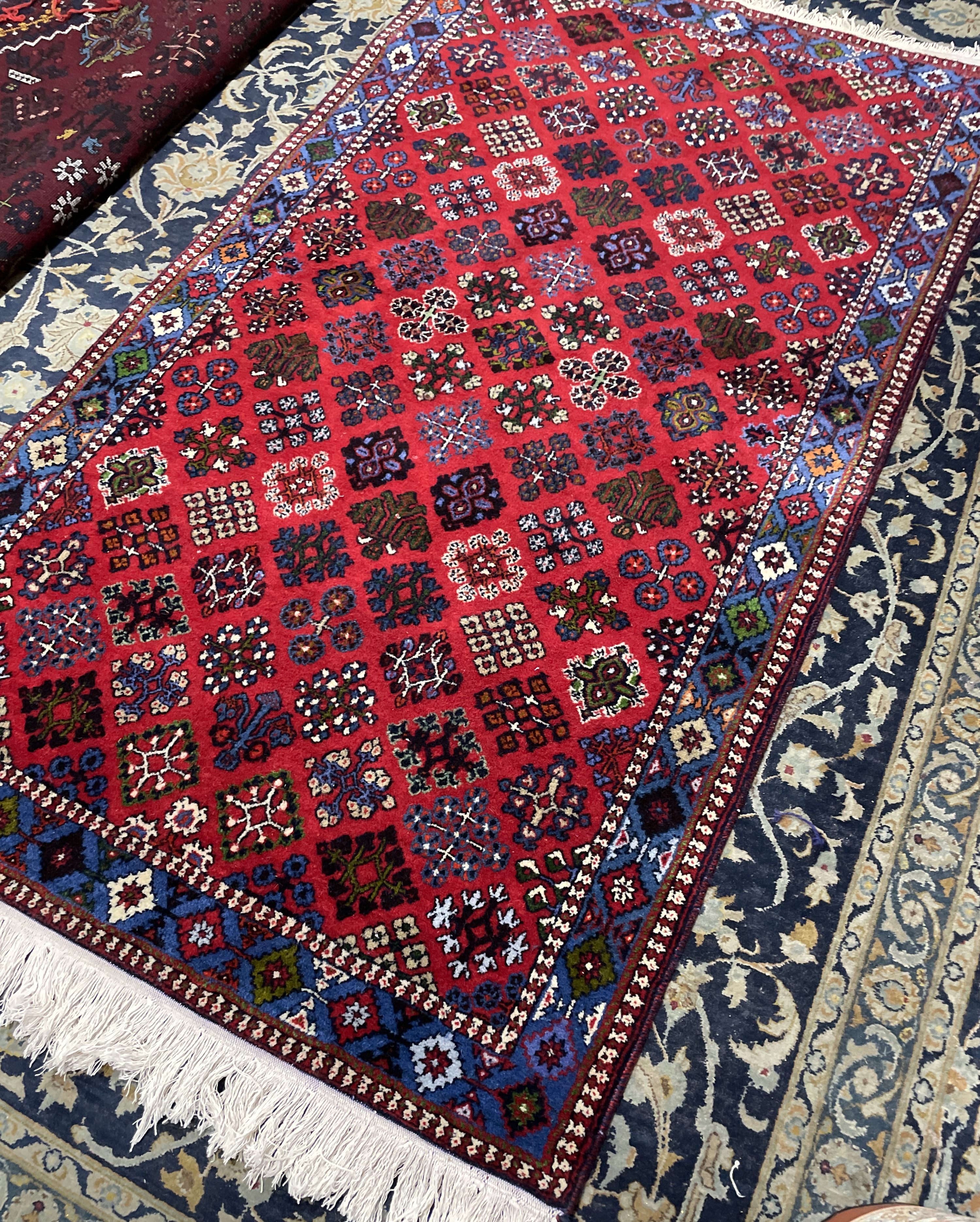 کناره دستبافت لاکی میمه