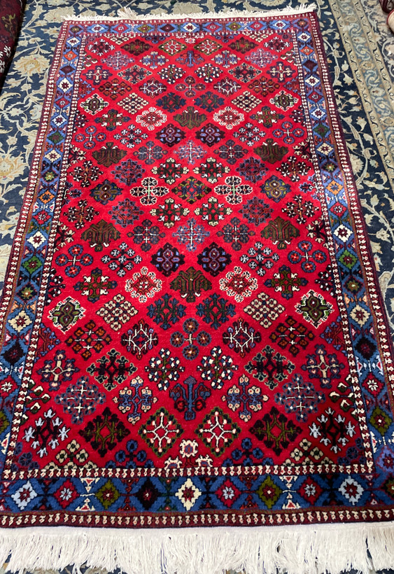 کناره دستبافت لاکی میمه