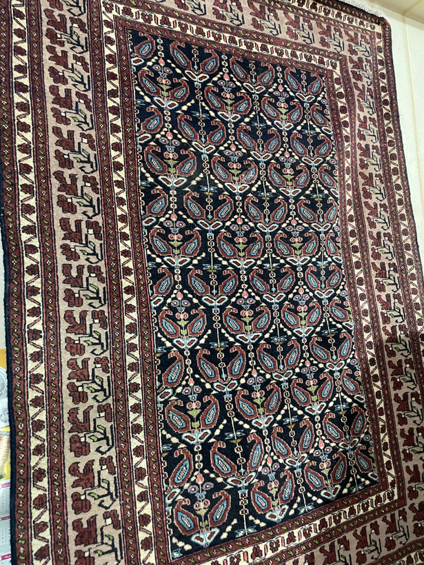 قالیچه دستبافت سرمه ای افشان